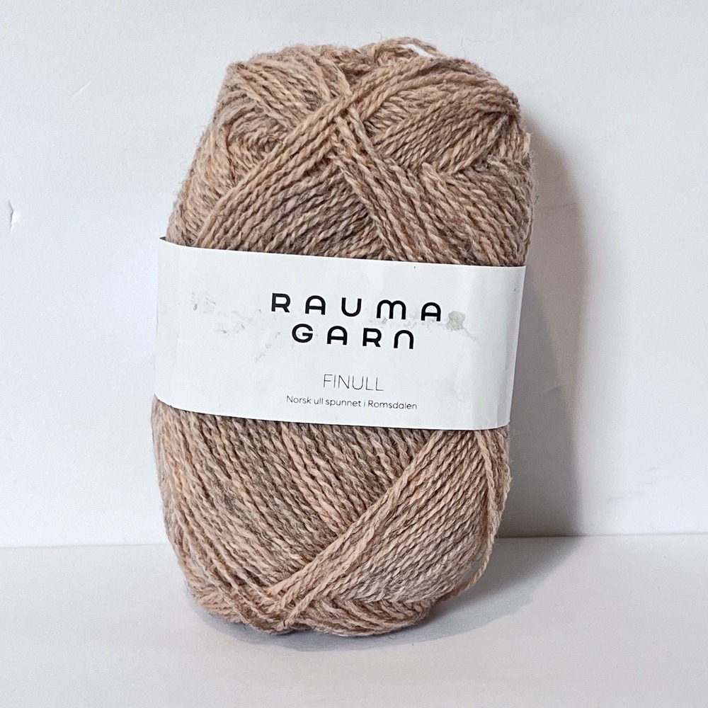 Rauna Garn 100% Norwegian Wool Yarn Color #4138 Beige 50 g, 175 m‎